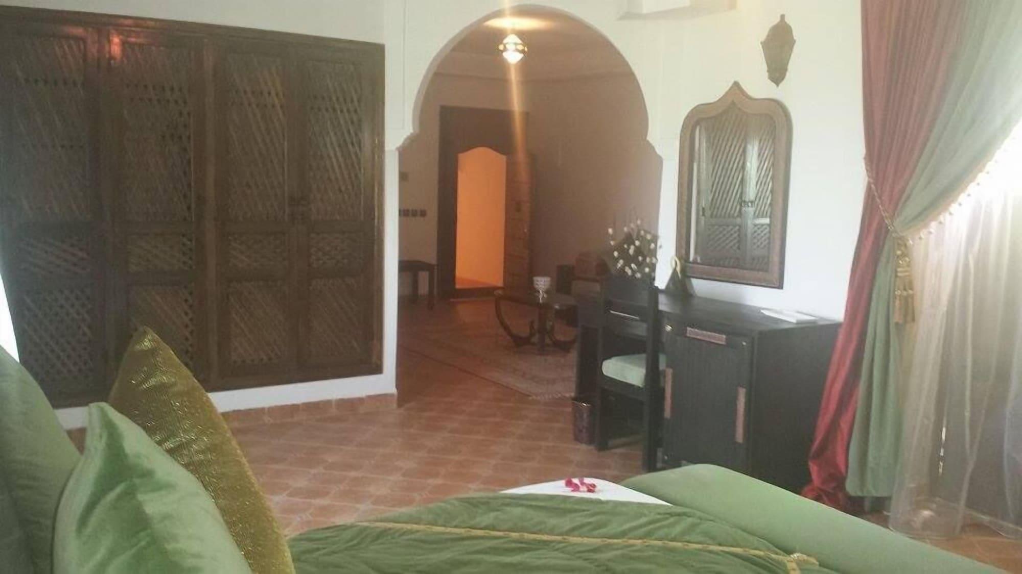 Bed and Breakfast Le Diamant de Zaraba Douar bou Azza Exterior foto
